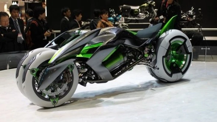 Kawasaki presenta il concept J al Tokyo Motor Show 2013
