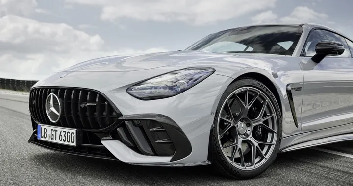 Mercedes-AMG GT Coupé4 EV, la supercar elettrica da 1.000 CV