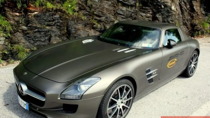 Mercedes SLS AMG: la nostra prova su strada