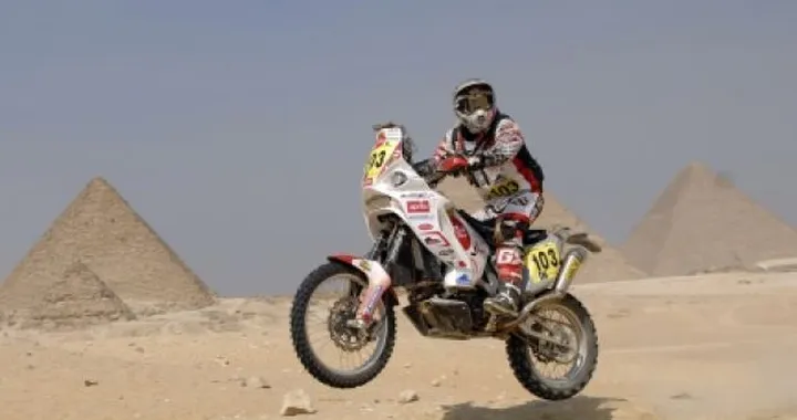 Aprilia al via della Dakar 2010 con la bicilindrica RXV 4.5