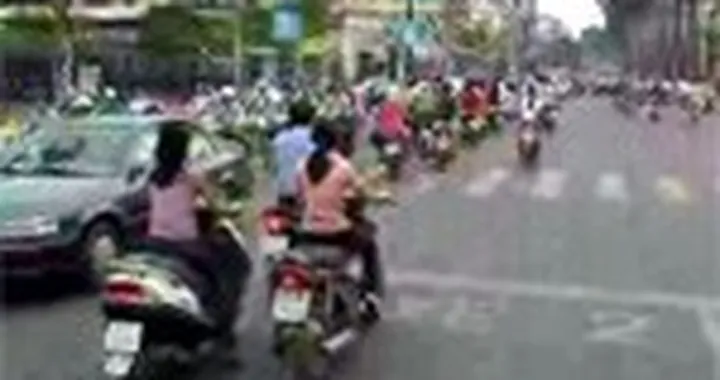 Vietnam in Scooter - Video
