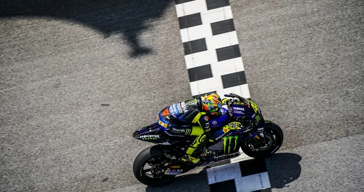 Valentino Rossi, i primi 40 anni del “mito”. La sfida continua