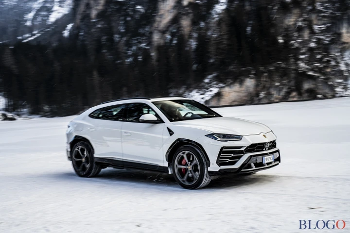 Lamborghini Urus: la video prova su strada e neve