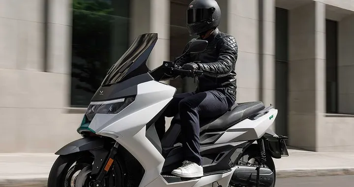 Nerva Exe II: il nuovo scooter elettrico da 180 km di autonomia