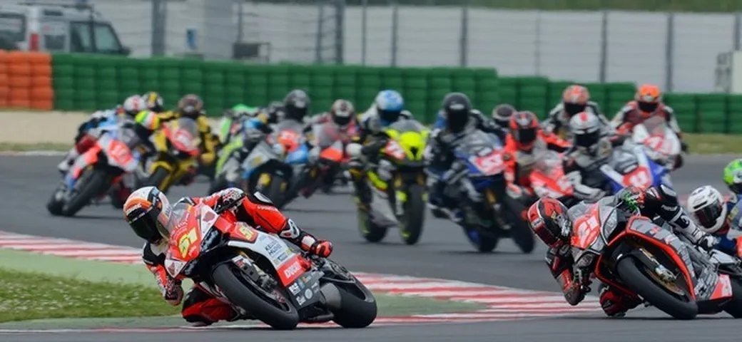 CIV 2015: subito show nei round 1 e 2 di Misano