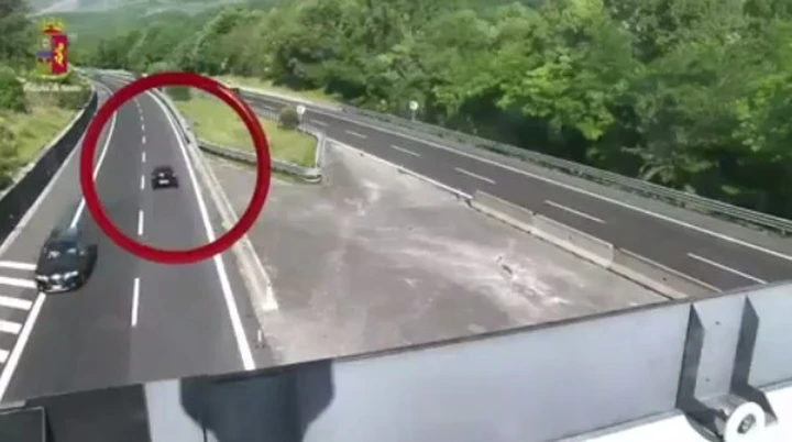 Contromano sull' autostrada A24: fermato [Video]