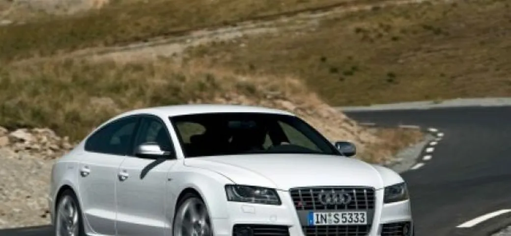 Salone di Francoforte: Audi A4 3.0 TDI Clean Diesel quattro e S5 Sportback