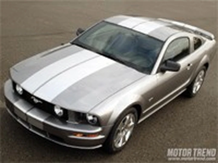 Ford mustang 2005