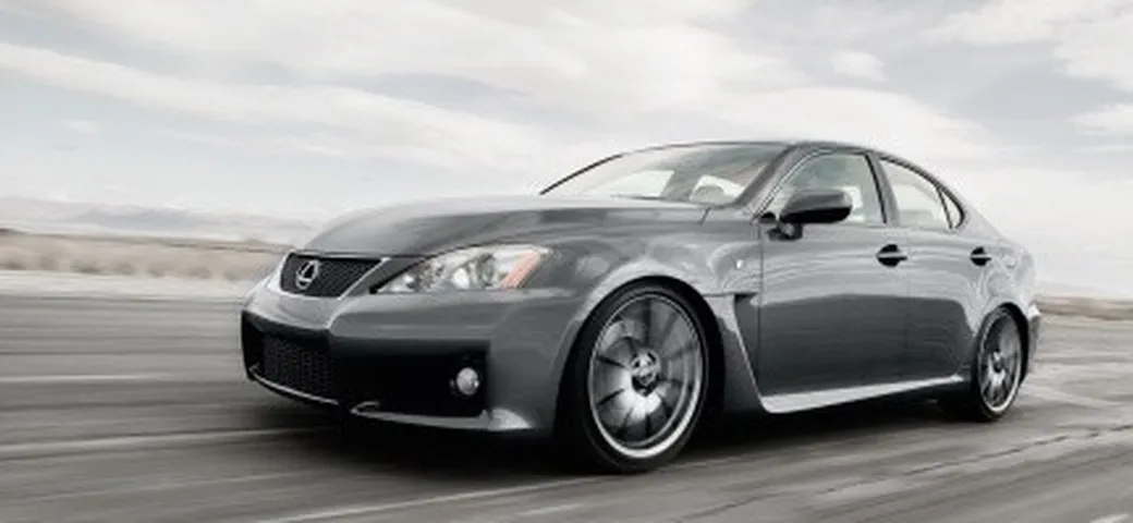 Lexus Driving Experience: test in pista della nuova Lexus IS-F