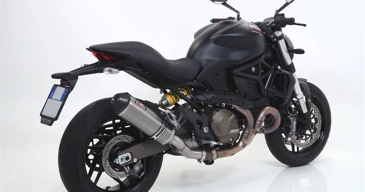 Giannelli: scarichi per Ducati Monster e Suzuki DR600R
