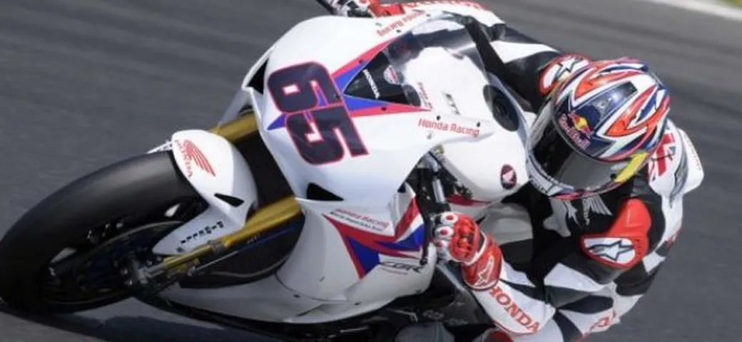 SBK, Assen: vittoria di Johnny Rea in Gara2. Biaggi (8°) in testa alla classifica.
