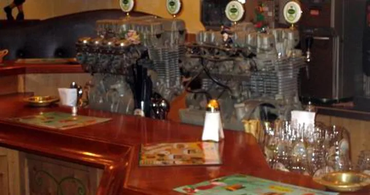 Foto del giorno: Motore con tanta birra?