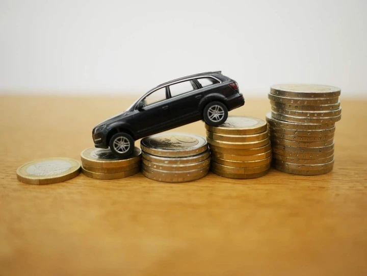 prezzi auto