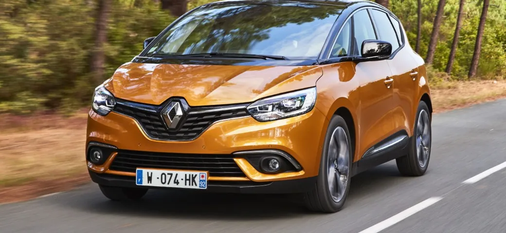 Renault Scenic 2017: primo contatto su strada