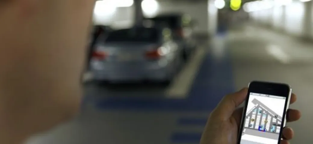Bmw Pathfinder: dal GPS alla micro navigazione satellitare