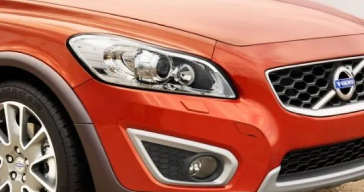 Volvo: necessario un modello più piccolo della C30