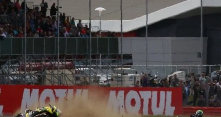 MotoGP: frattura alla clavicola per Cal Crutchlow, necessita operazione