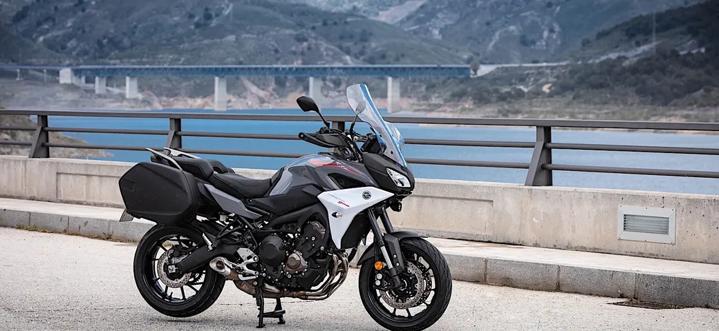 Yamaha Tracer 900 e 900GT: il restyling della Sport Tourer