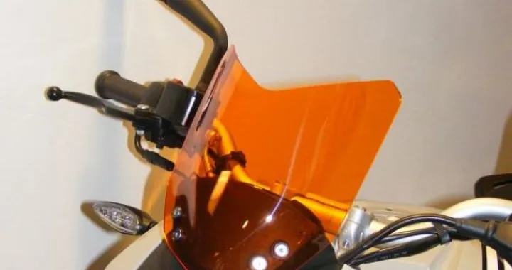 Powerbronze: cupolini in plexiglass per KTM Duke 125, 200 e 390