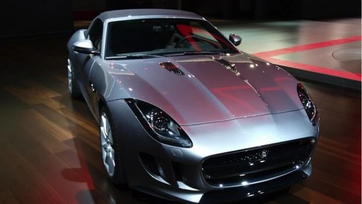 Jaguar F-Type Salone di Parigi 2012 Live