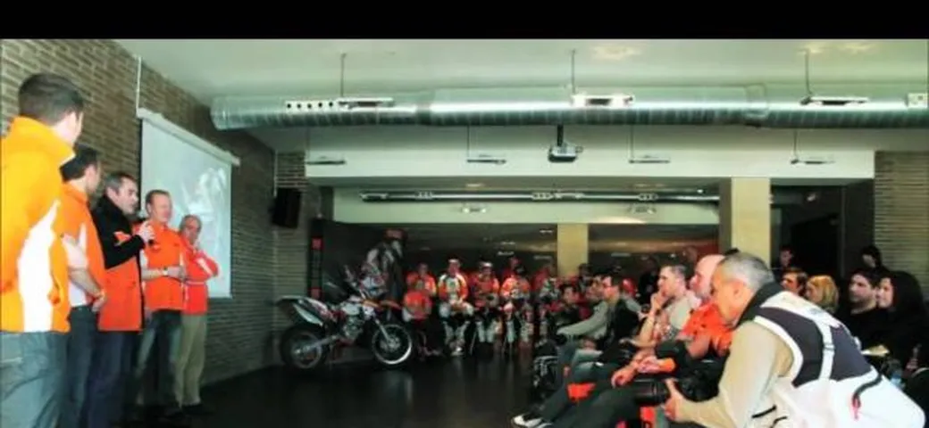 KTM continua la sua 