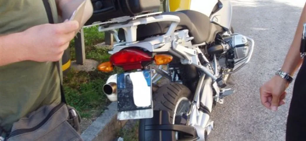 Targa alterata o sporca? Sequestro assicurato!