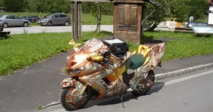Foto del giorno: la Kawasaki egiziana