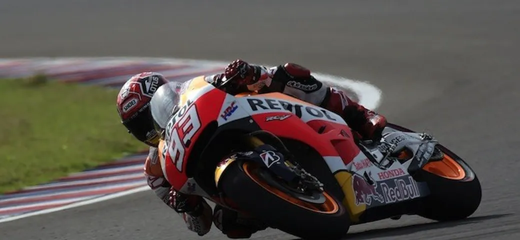 MotoGP Argentina 2015: Marquez in pole. Espargaró e Iannone in prima fila