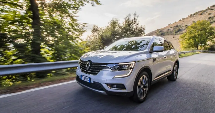 Renault Koleos: la prova su strada della dCi X-Tronic 4WD Initiale Paris