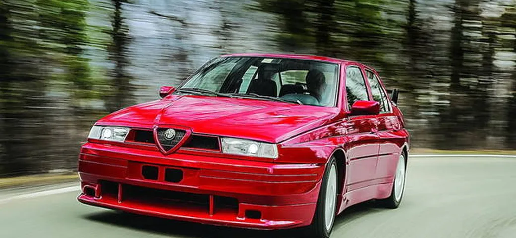 Va all'asta l'unico esemplare di Alfa Romeo 155 GTA Stradale prodotto