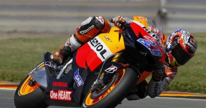 MotoGP: Prime libere di Laguna Seca a Casey Stoner, davanti a Pedrosa e Lorenzo. Rossi nono.