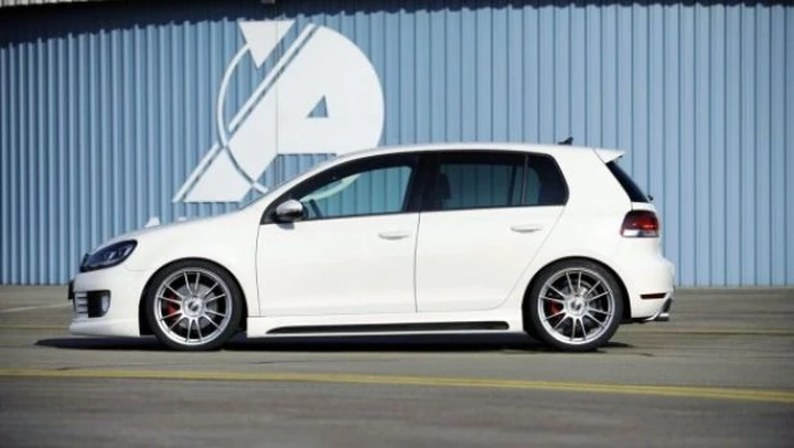 Volkswagen Golf GTI by Rieger