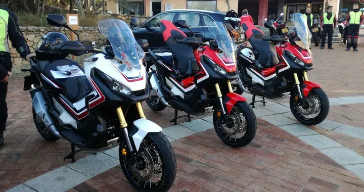Anticipazione prova Honda X-ADV 2017 [Foto e Video]