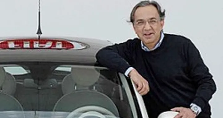 Fiat, Marchionne: domani una nuova allenza. Intanto aumentano i prezzi