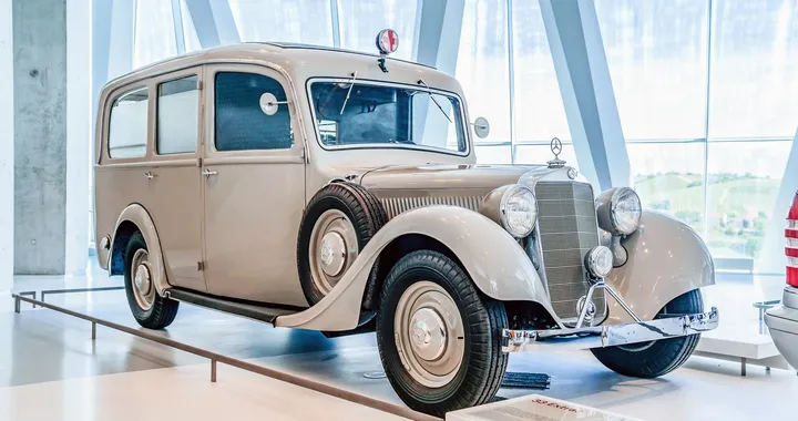 Ambulanze nel passato: un mezzo su base Mercedes del 1937