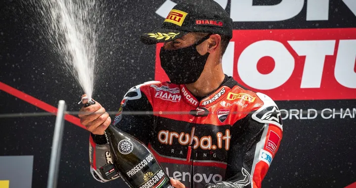 Rinaldi in trionfo nella sua Misano: "Emozione unica!"