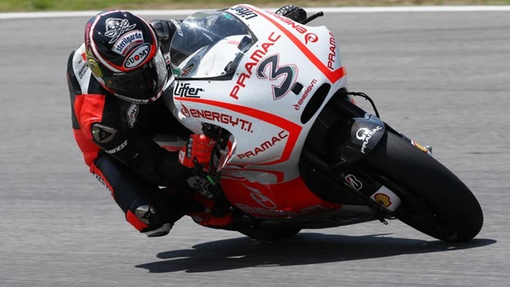 Max Biaggi sulla Ducati MotoGP al Mugello | foto | video