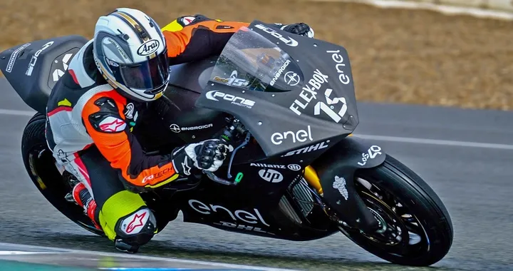 Gibernau: "Sono un po' arrugginito, ma la MotoE è divertente!"
