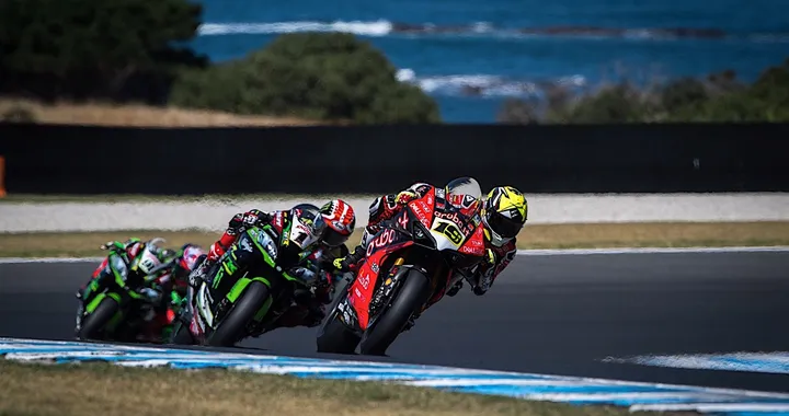 SBK, Bautista in orbita con il “missile” Ducati!