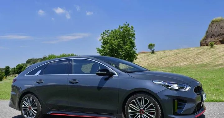 Kia Proceed GT: prova su strada della shooting brake coreana