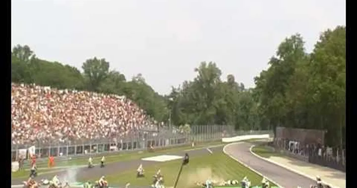 SBK MONZA 2009 INCIDENTE PARTENZA GARA 1