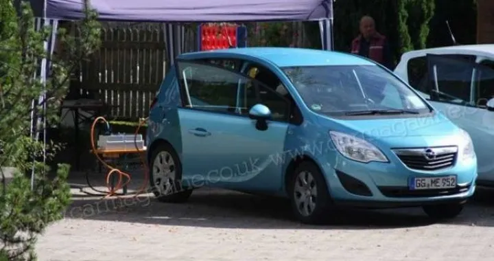 Opel Meriva: in lavorazione una versione con motore elettrico?