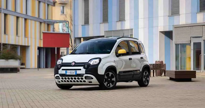 Fiat rinomina la Panda in Pandina, mentre il FireFly perde 5 CV