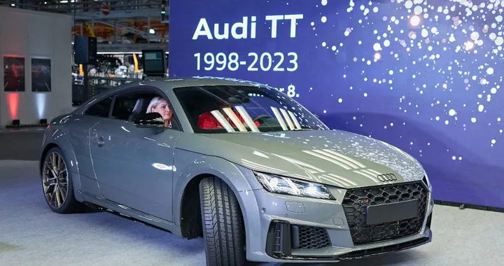 Nuova Audi TT elettrica, ipotesi debutto a Monaco: cosa conosciamo