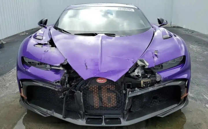 Vuole riparare una Bugatti Chiron in black list: gli risponde Rimac