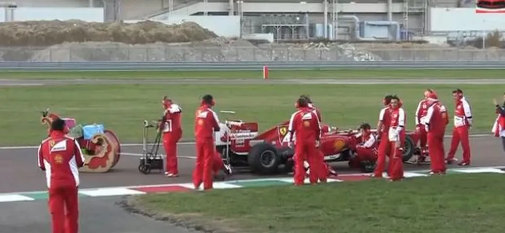 A Natale 2013 la slitta di Babbo Natale avrà motore V8 Ferrari...