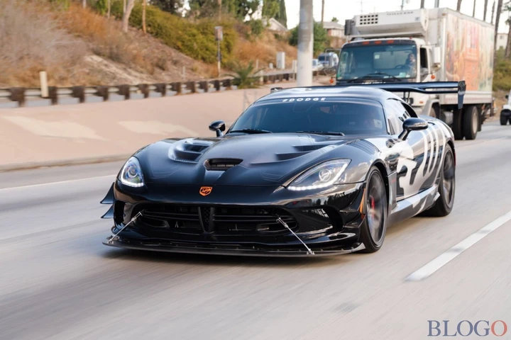 Dodge: Viper ed Hellcat omaggiano Star Wars