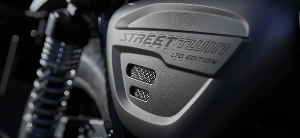 Triumph ribattezza Street Twin e Street Scrambler? Arrivano Speed ​​Twin 900 e Scrambler 900