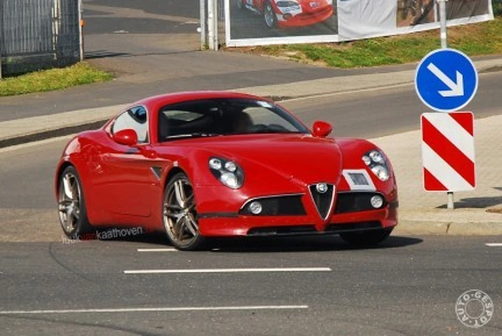Alfa Romeo 8C GTA: la targa prova conferma
