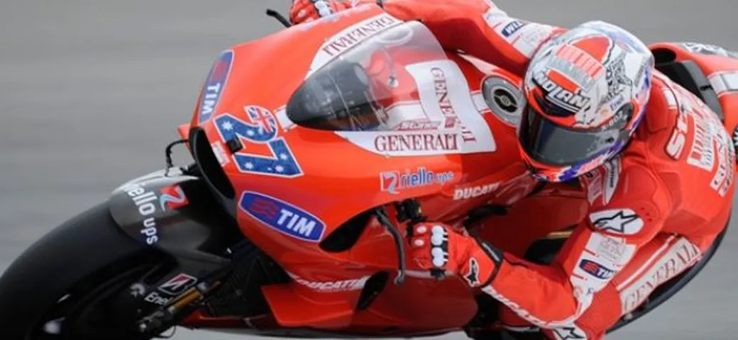 MotoGP a Brno: Stoner deluso dal terzo posto, il fratturato Hayden sorprendente sesto